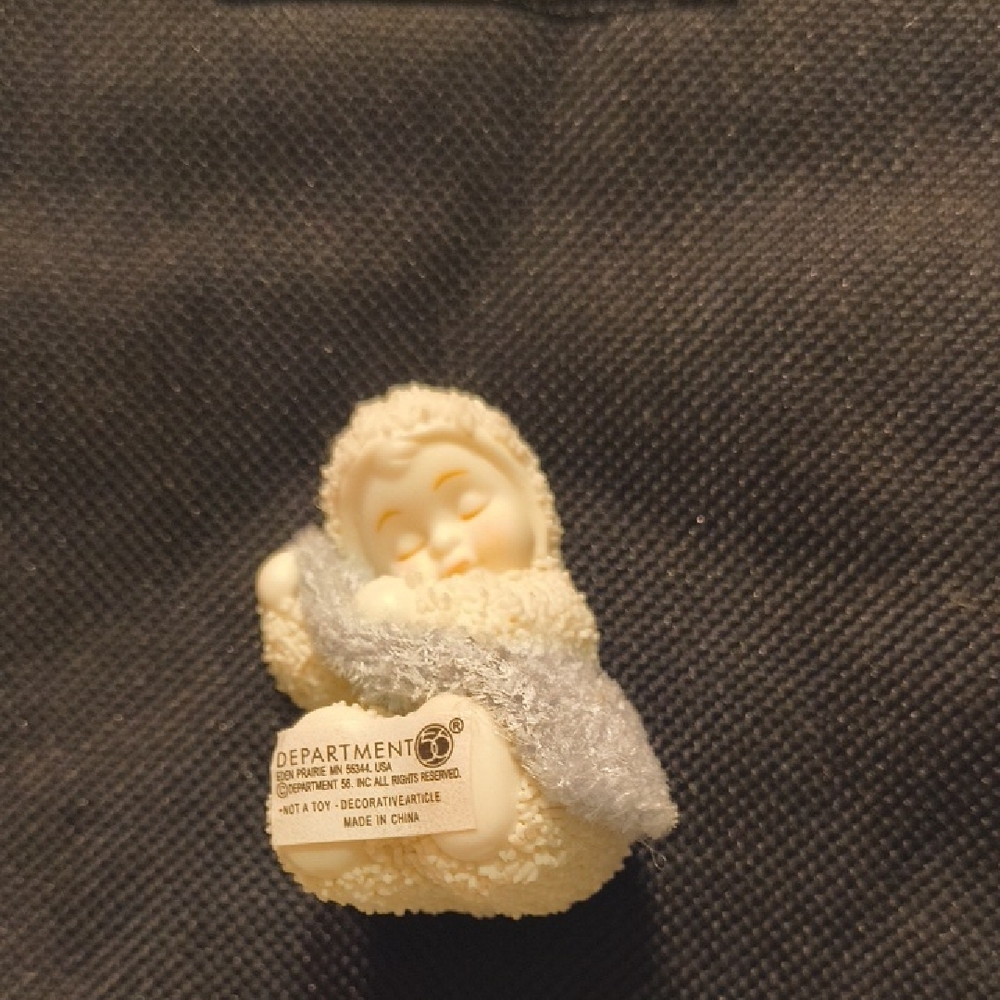 Snowbabies Miniature Figurine